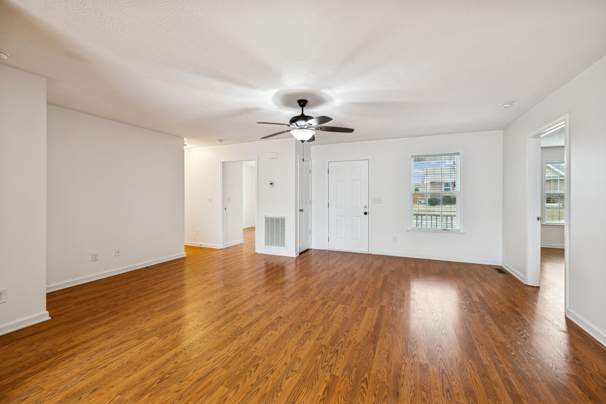 1909 Susan Road Columbia TN 38401