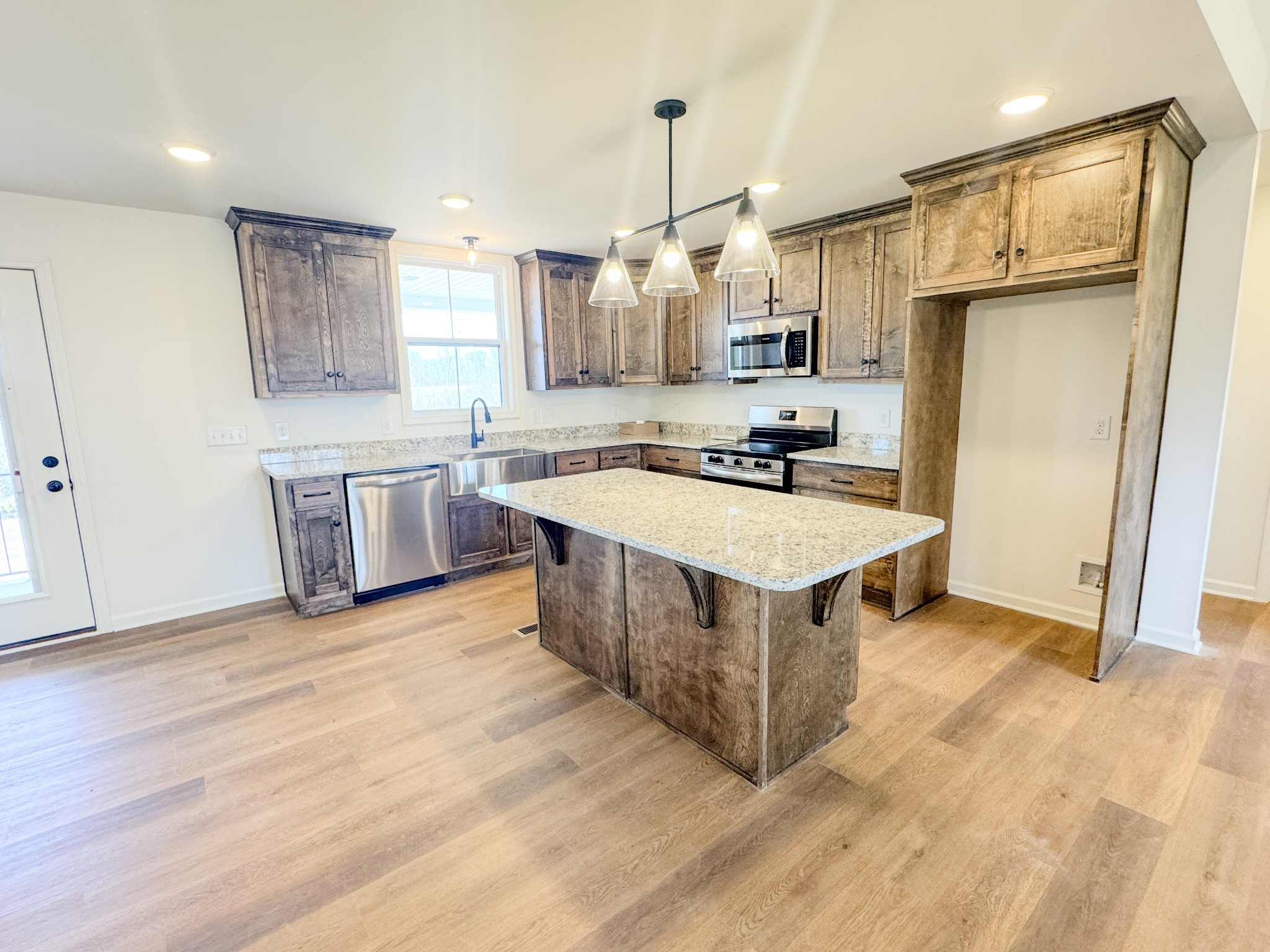 575 Pleasant Hill Road Lafayette TN 37083