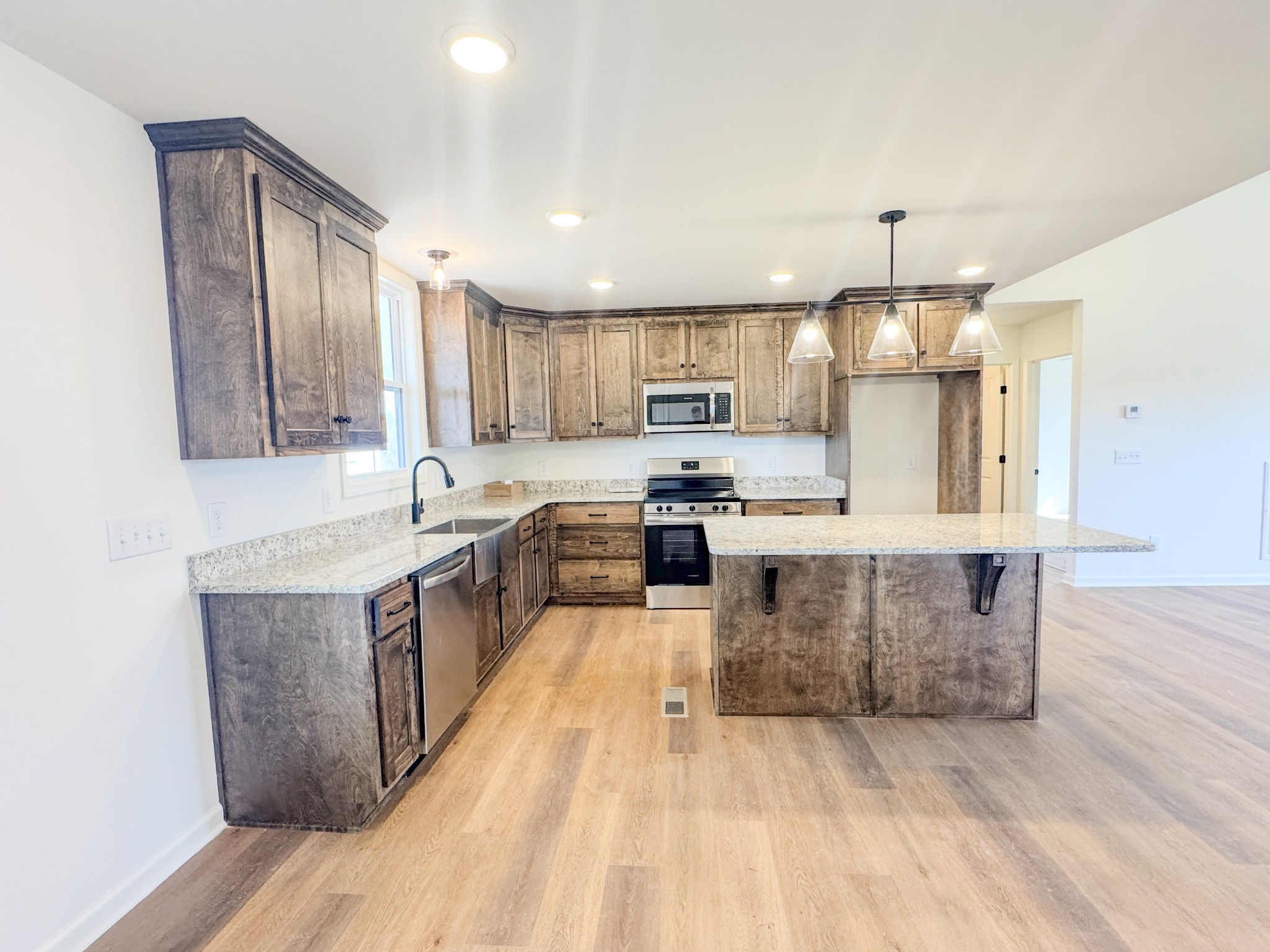 575 Pleasant Hill Road Lafayette TN 37083
