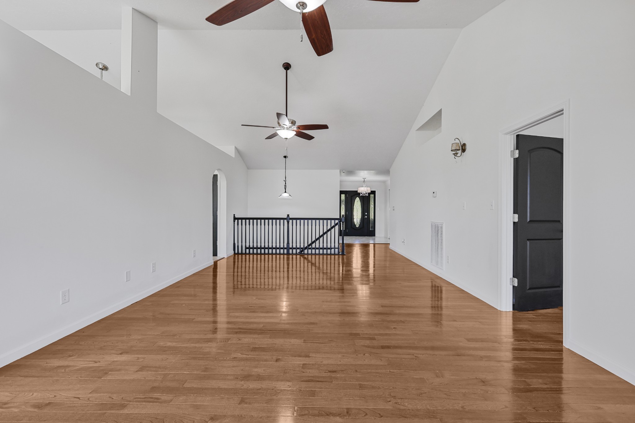 185 Sunset Pass Big Sandy TN 38221