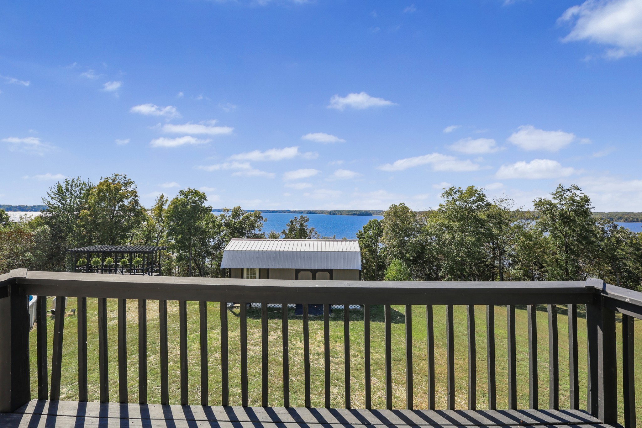 185 Sunset Pass Big Sandy TN 38221