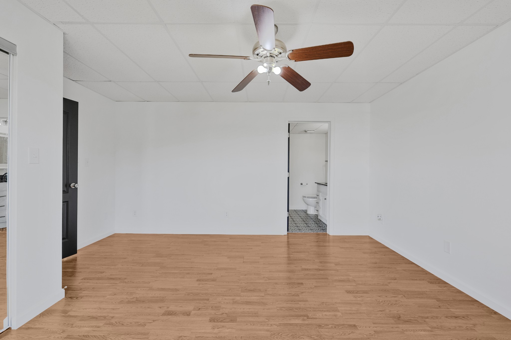 185 Sunset Pass Big Sandy TN 38221
