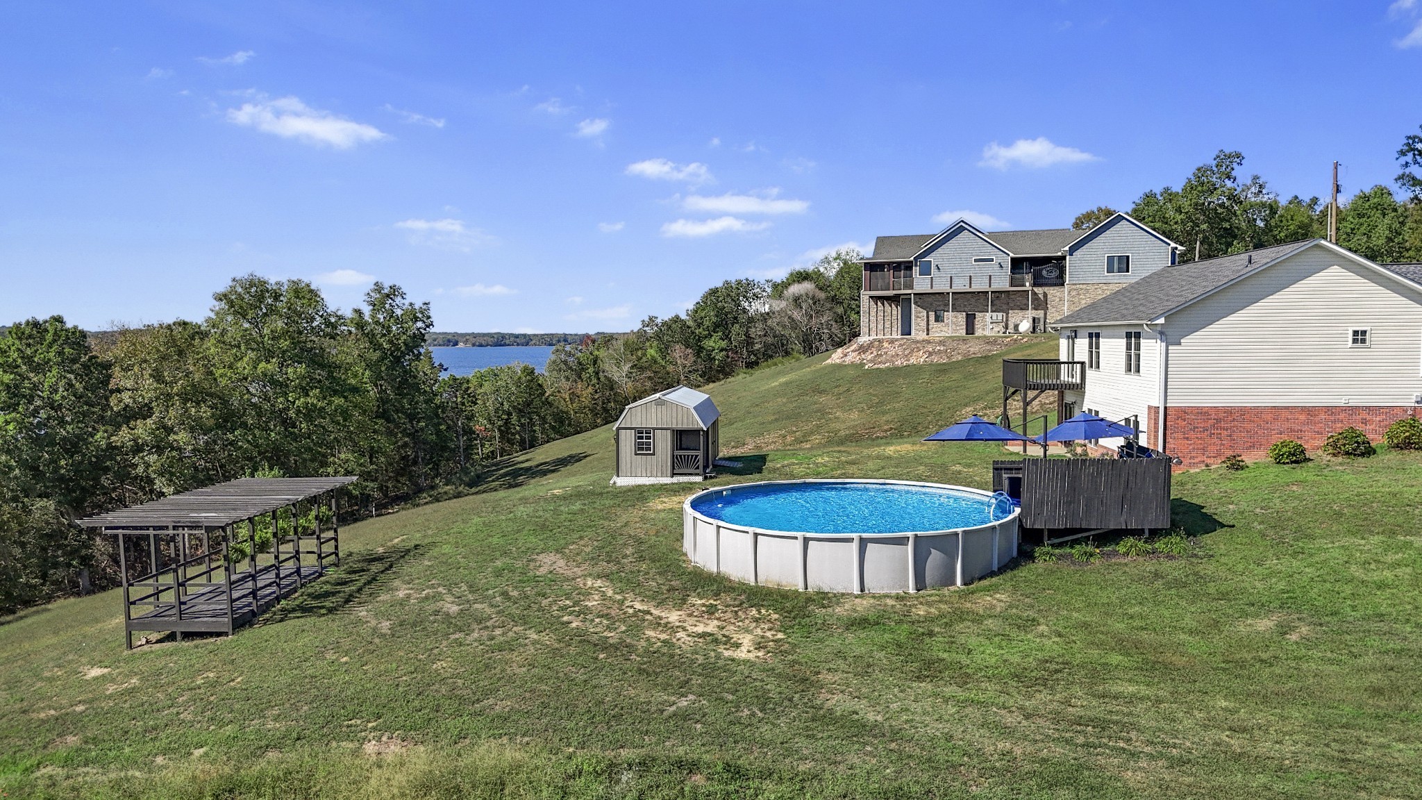 185 Sunset Pass Big Sandy TN 38221