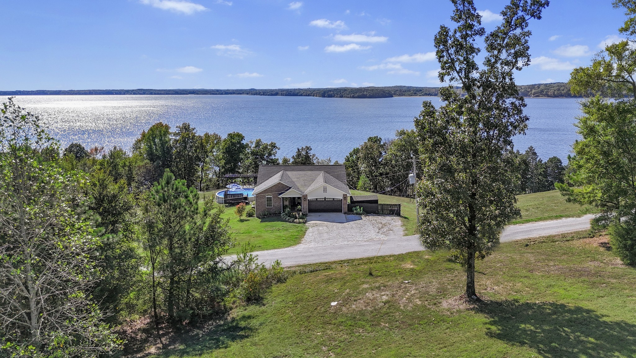 185 Sunset Pass Big Sandy TN 38221