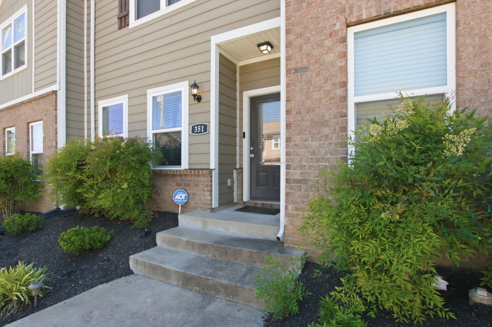 351 David Bolin Drive La Vergne TN 37086
