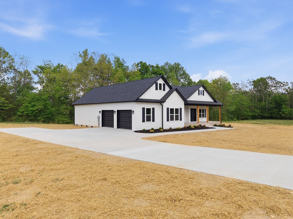 11100 H O Allison Road Baxter TN 38544