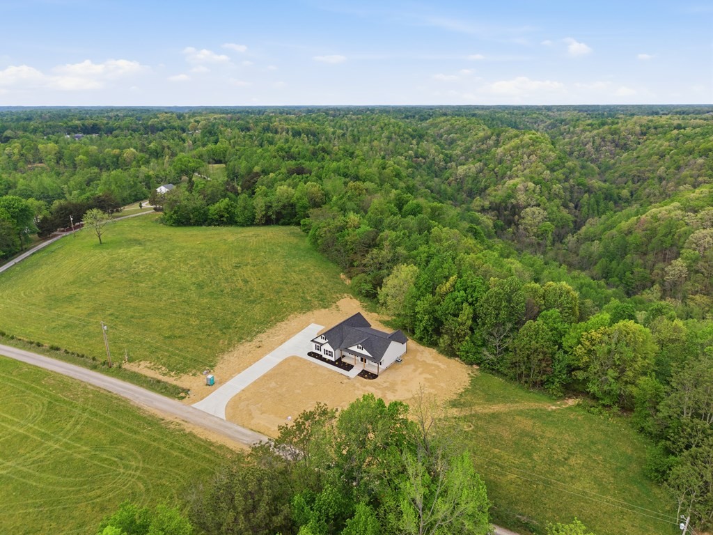 11100 H O Allison Road Baxter TN 38544