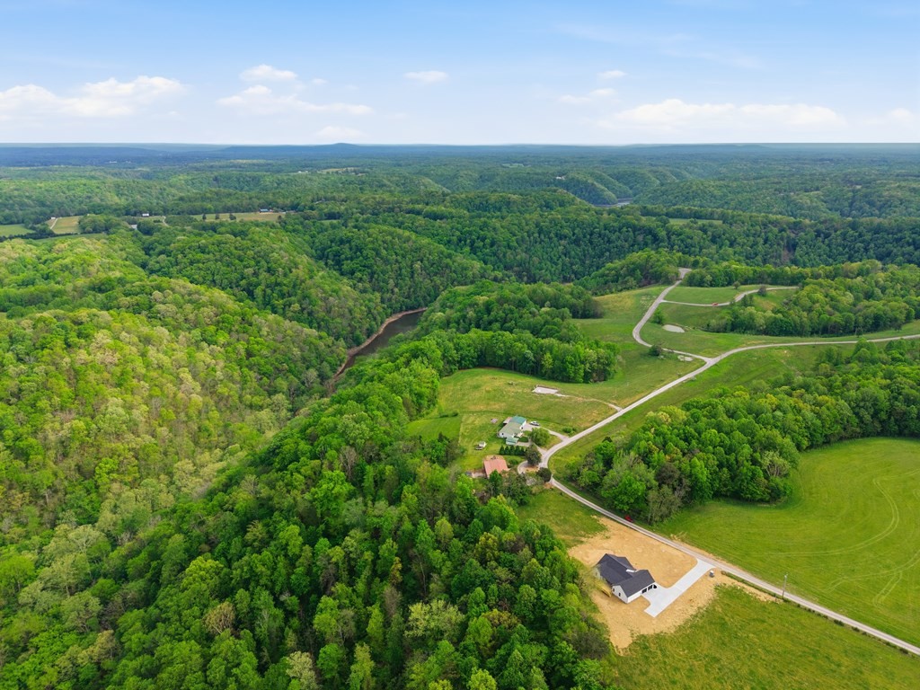 11100 H O Allison Road Baxter TN 38544