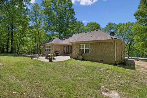 1676 Center Star Road Columbia TN 38401