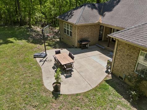 1676 Center Star Road Columbia TN 38401