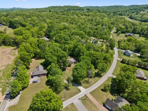1676 Center Star Road Columbia TN 38401
