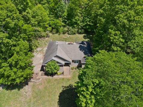 1676 Center Star Road Columbia TN 38401