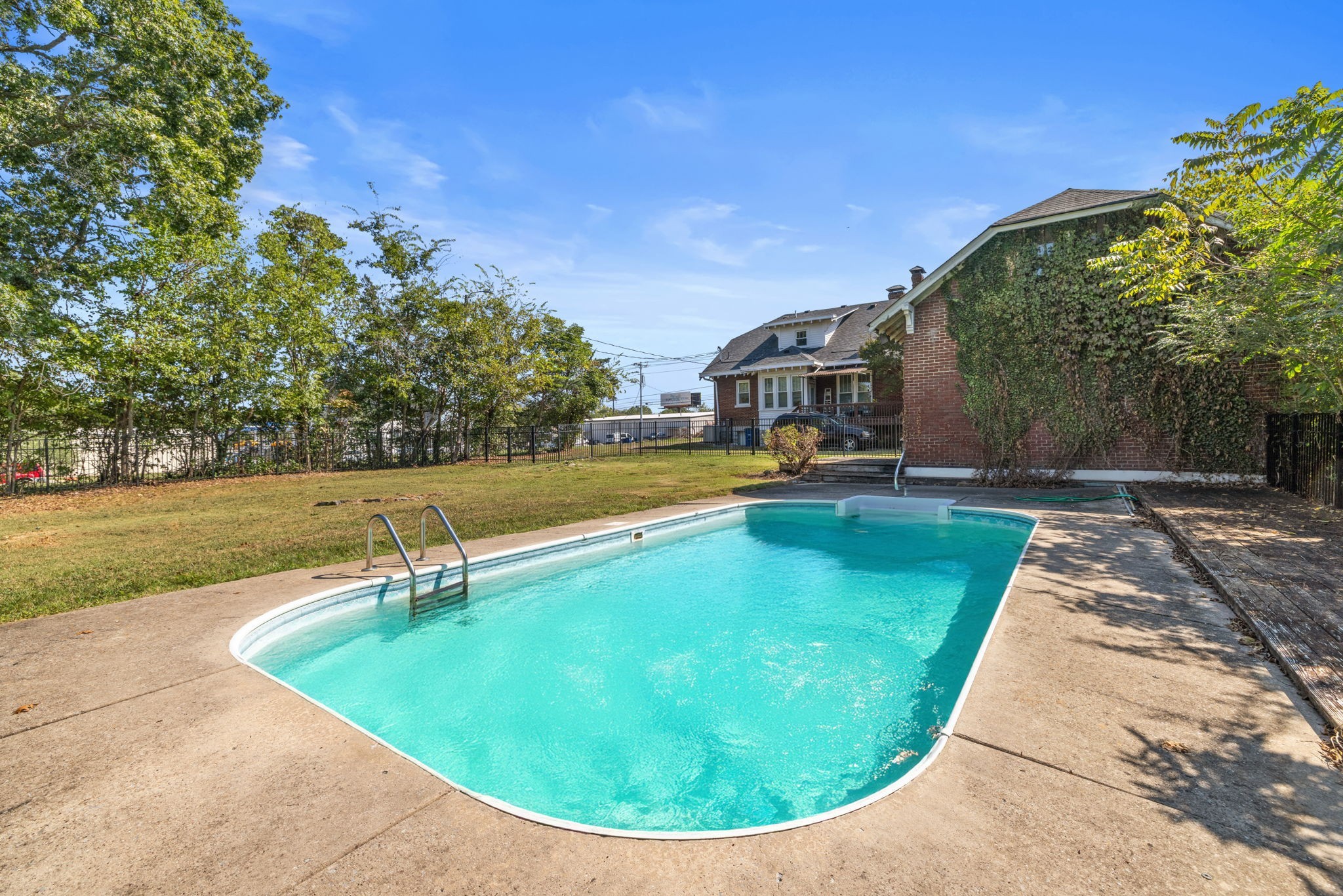 527 Deery Street Shelbyville TN 37160