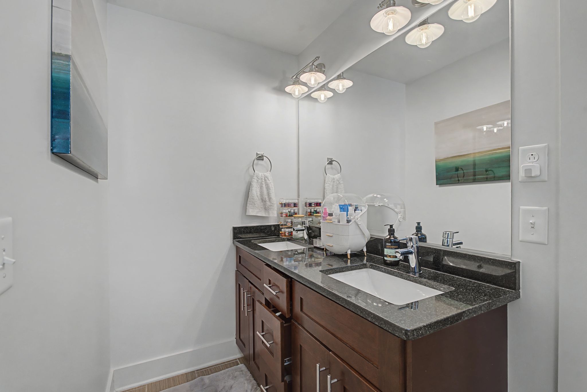 803 Lancaster Way Nashville TN 37212