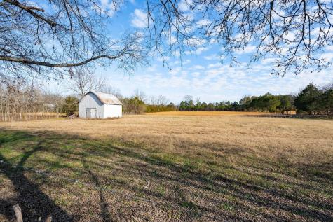 1077 Weeks Road Murfreesboro TN 37127