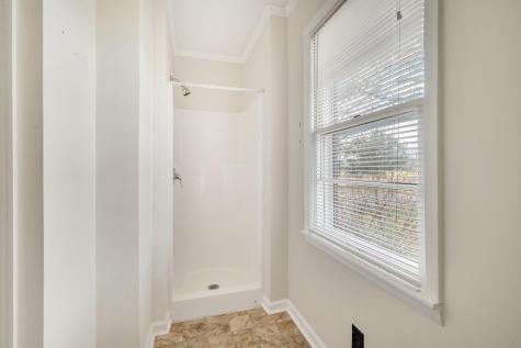 1077 Weeks Road Murfreesboro TN 37127