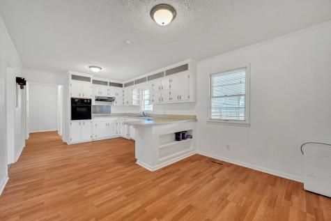 1077 Weeks Road Murfreesboro TN 37127