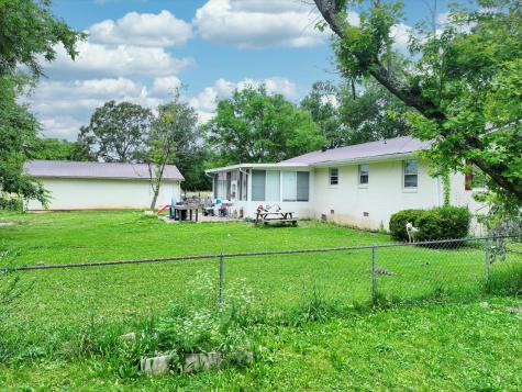 1077 Weeks Road Murfreesboro TN 37127