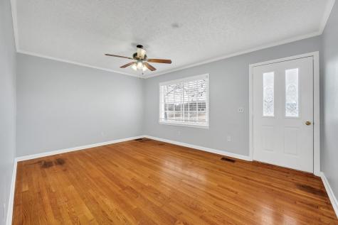 1077 Weeks Road Murfreesboro TN 37127
