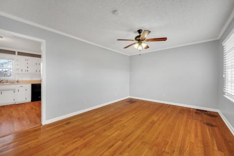 1077 Weeks Road Murfreesboro TN 37127