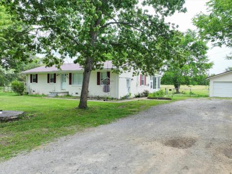 1077 Weeks Road Murfreesboro TN 37127