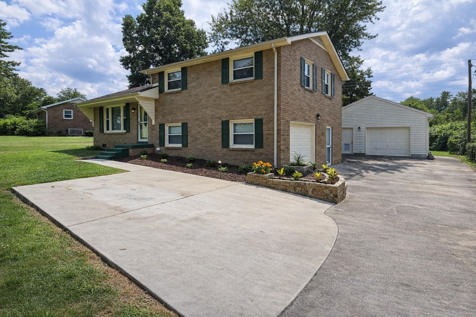 312 Nice Drive Clarksville TN 37042