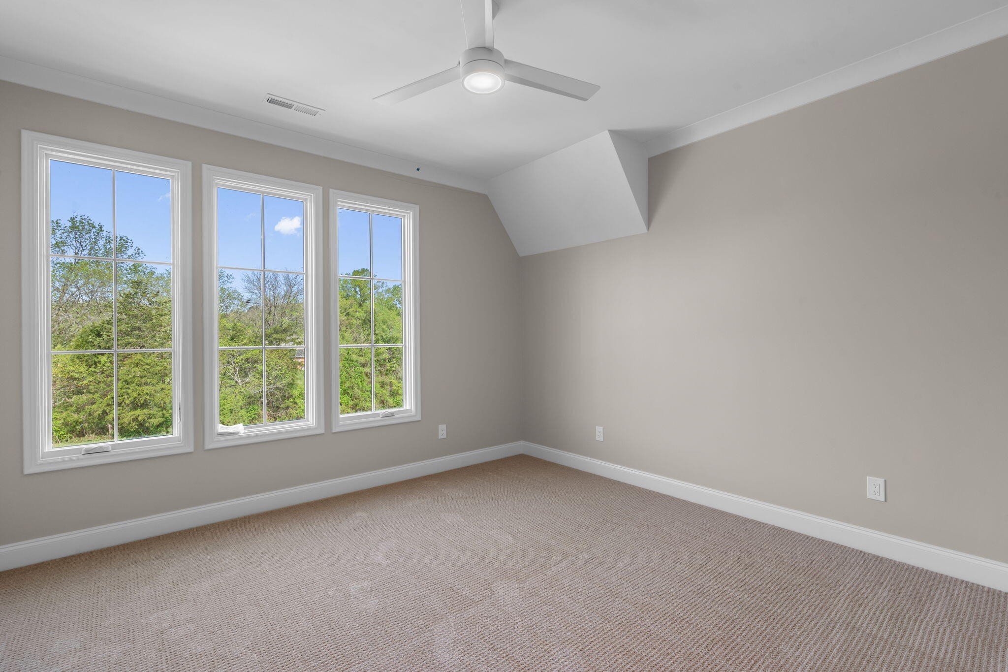 9419 Calder Circle Ooltewah TN 37363