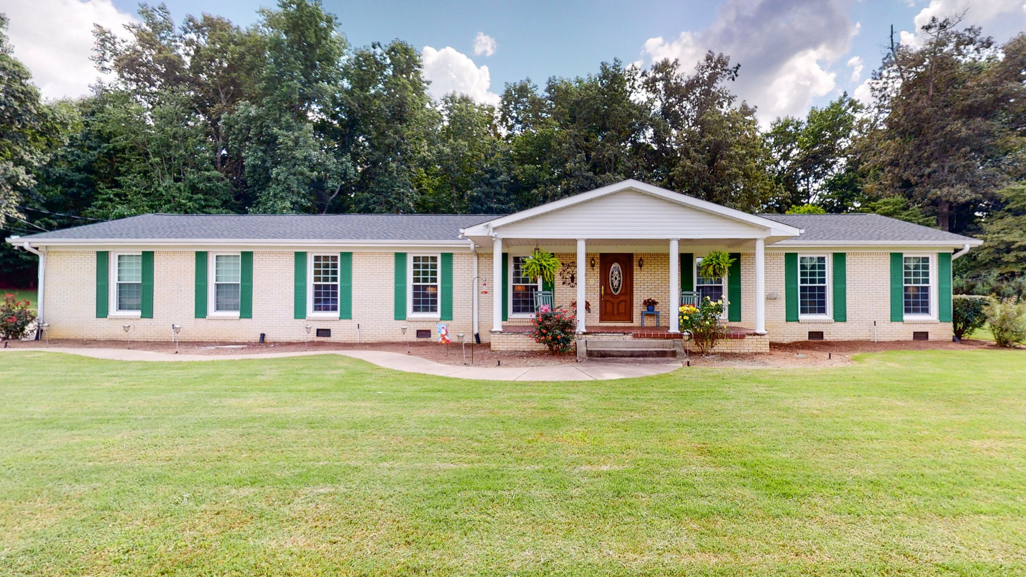 13 Lincoln Road Fayetteville TN 37334