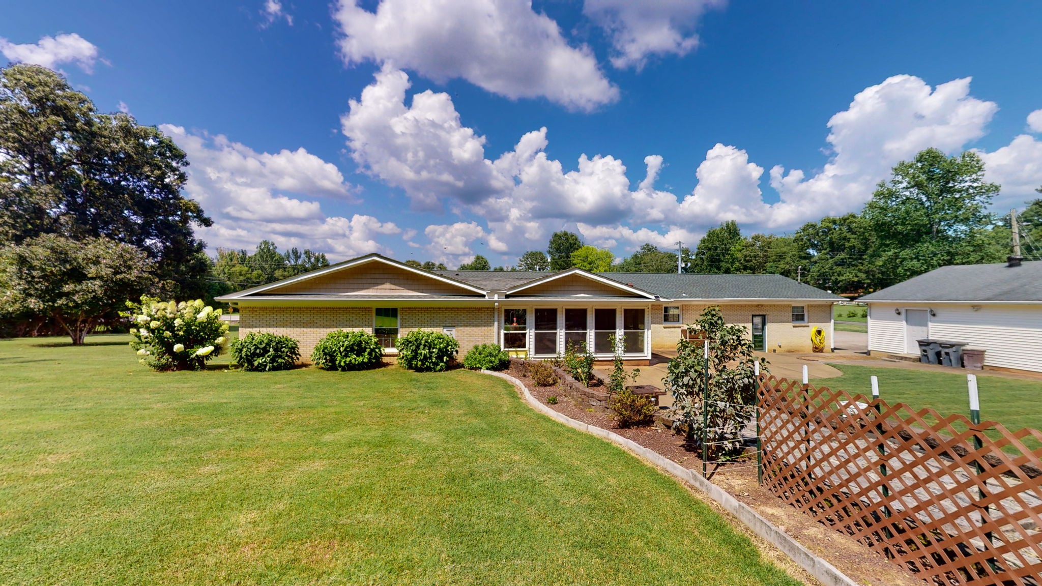 13 Lincoln Road Fayetteville TN 37334