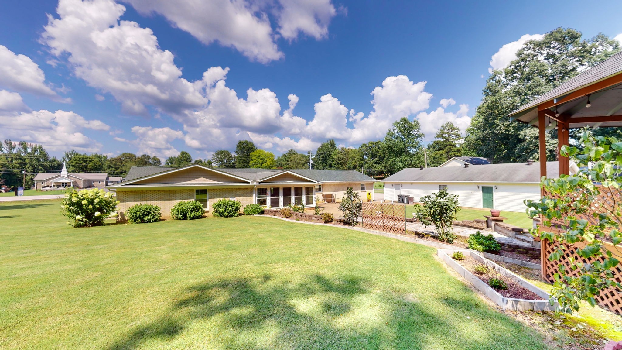 13 Lincoln Road Fayetteville TN 37334