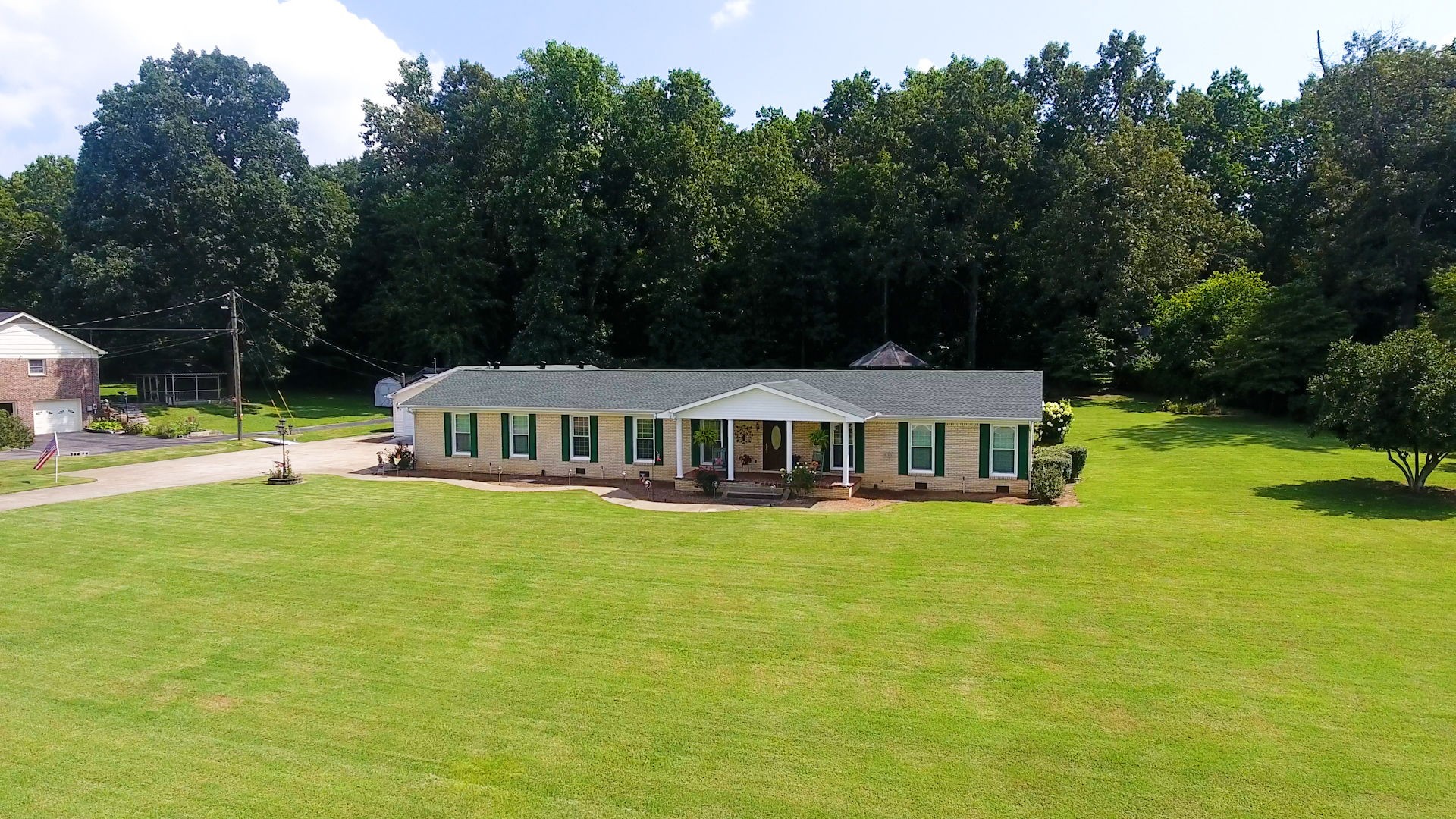 13 Lincoln Road Fayetteville TN 37334