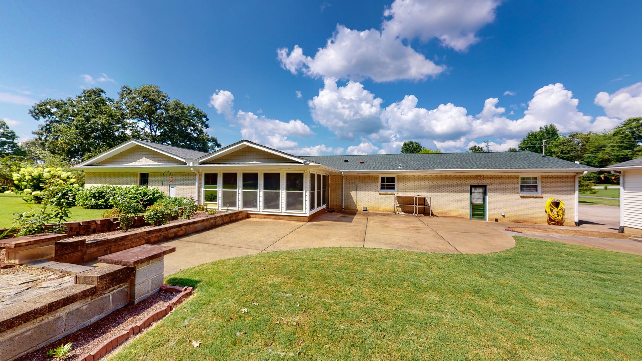 13 Lincoln Road Fayetteville TN 37334