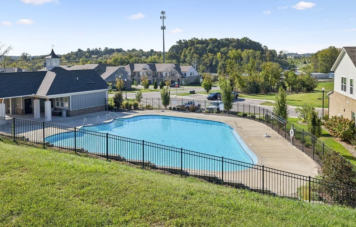 1103 Holland Ridge Way Lebanon TN 37090