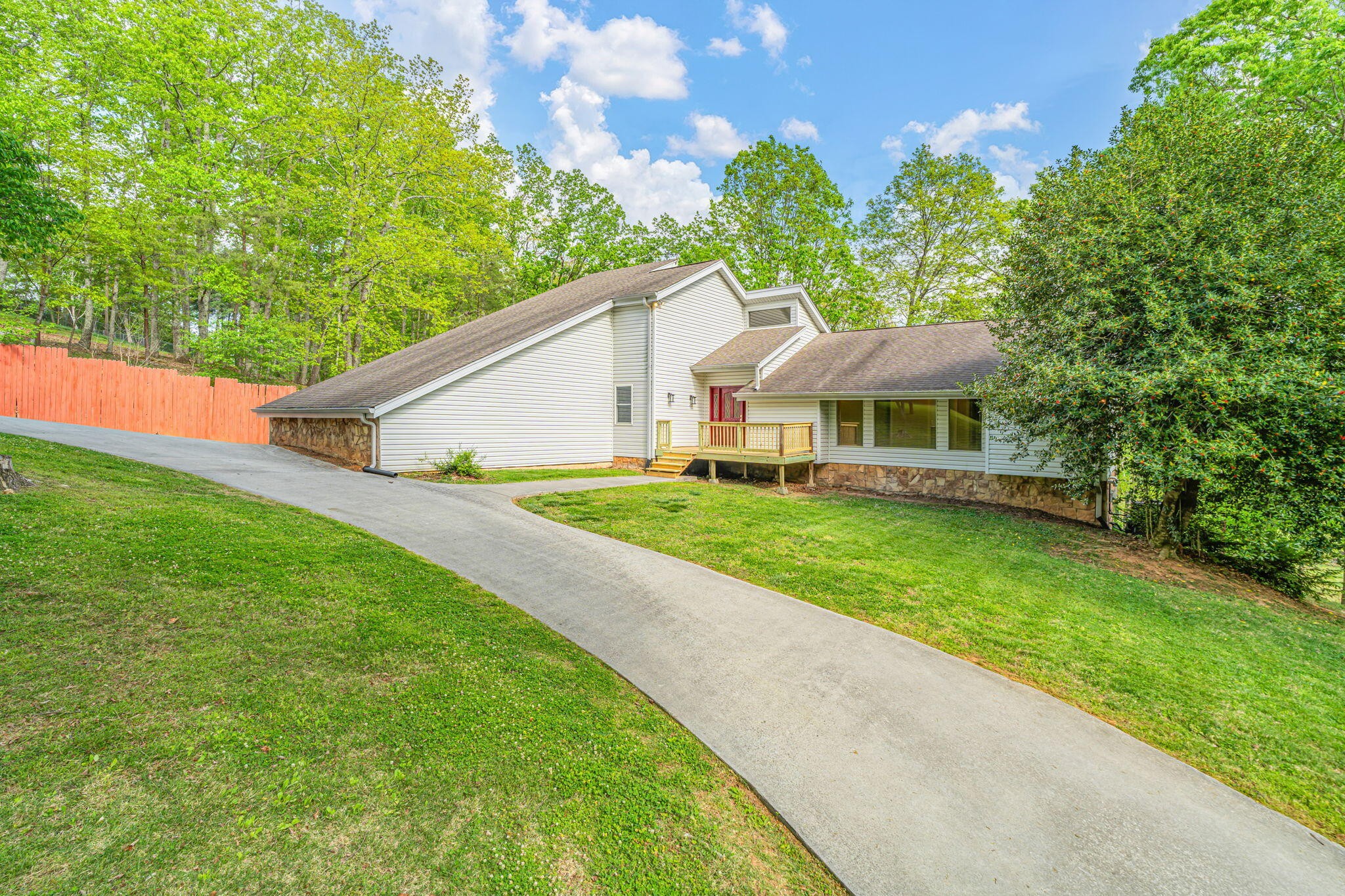 200 Briarcliff Road Sweetwater TN 37874