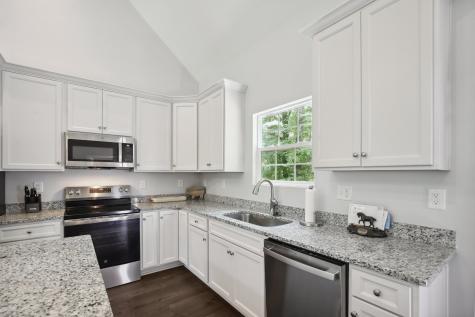 122 Deerwood Court Dickson TN 37055