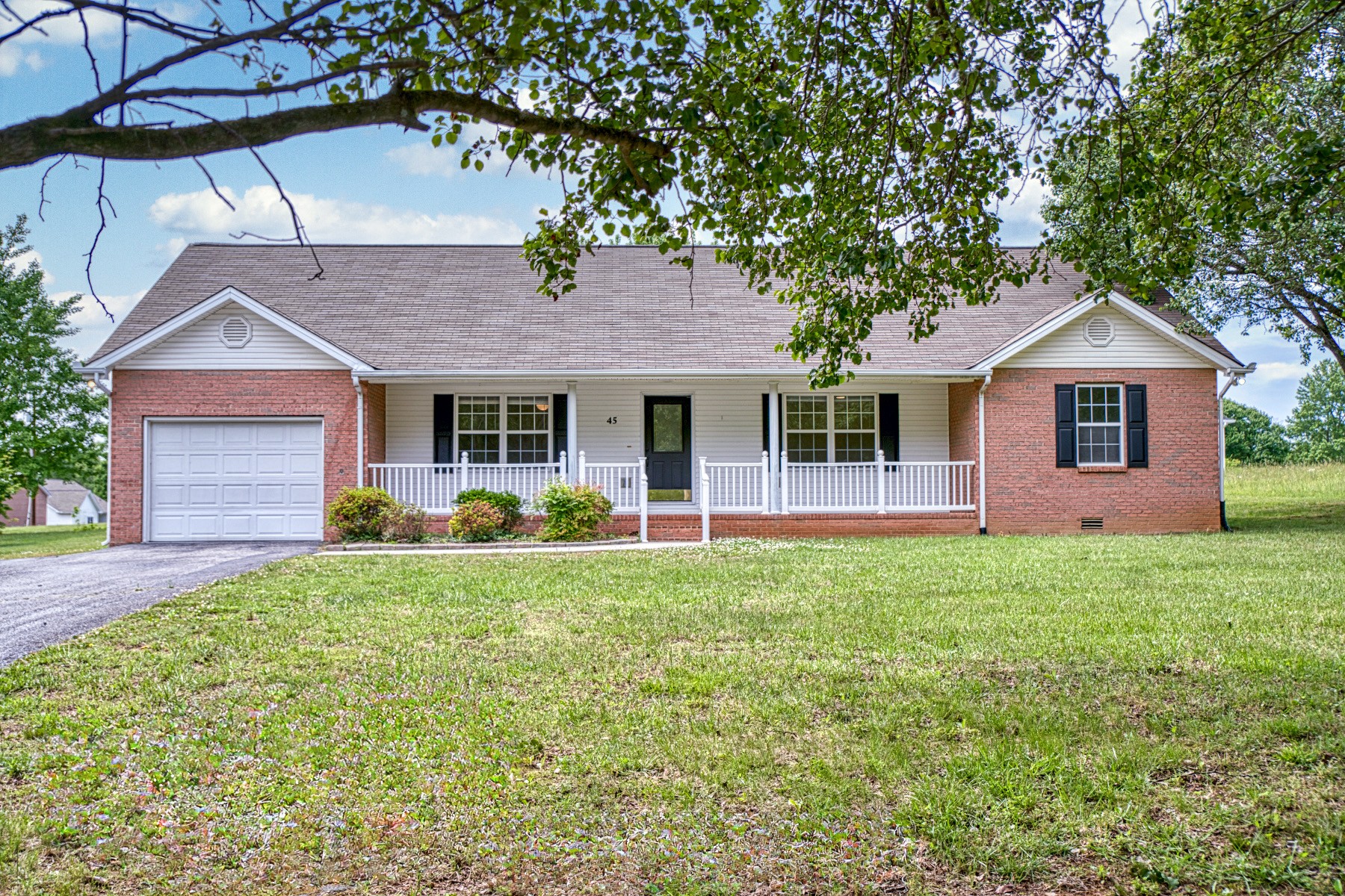 45 S Old Kentucky Road Cookeville TN 38501