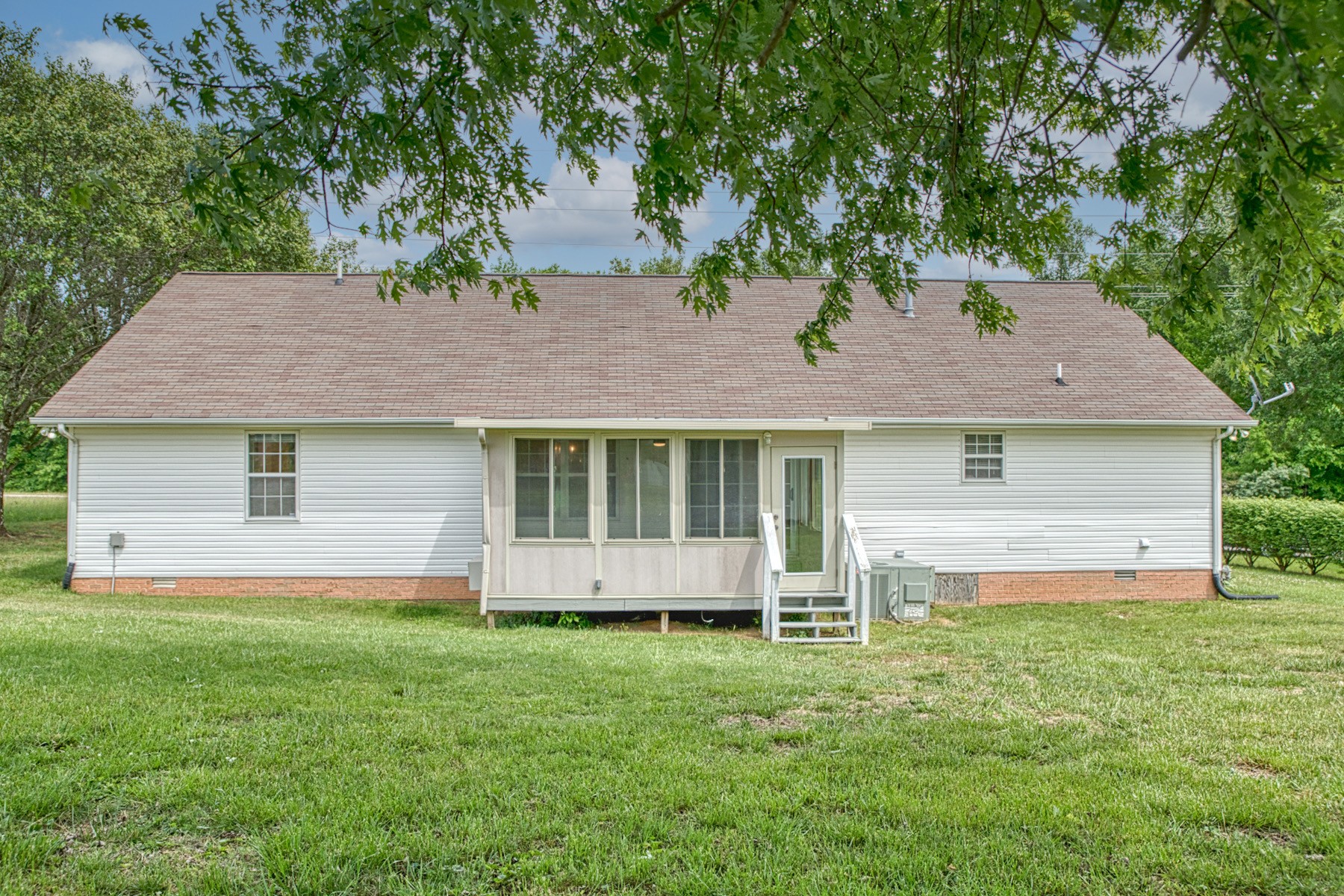 45 S Old Kentucky Road Cookeville TN 38501