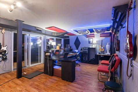 4505 Helmwood Drive Nashville TN 37216
