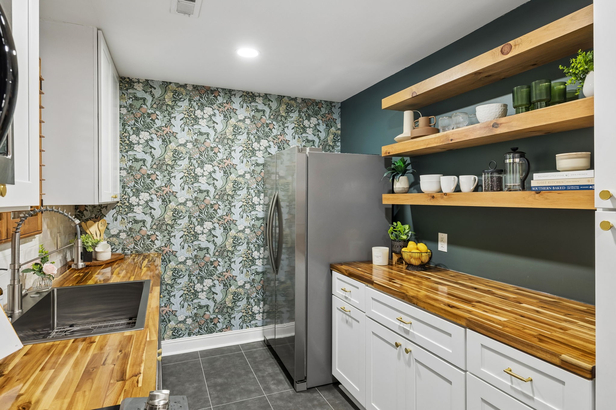 5104 Greentree Drive Nashville TN 37211