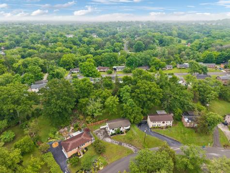 5104 Greentree Drive Nashville TN 37211