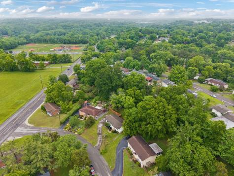 5104 Greentree Drive Nashville TN 37211