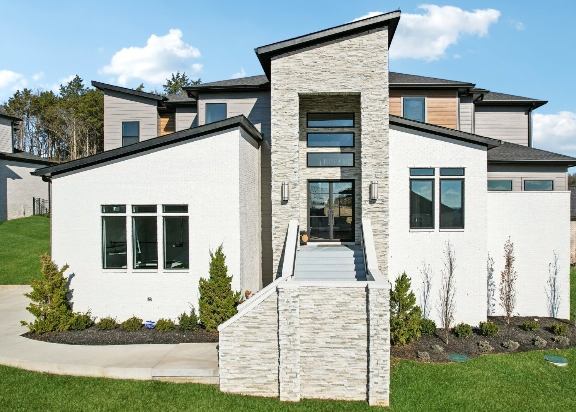 6100 Lookaway Circle Franklin TN 37067
