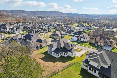 6100 Lookaway Circle Franklin TN 37067