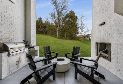 6100 Lookaway Circle Franklin TN 37067
