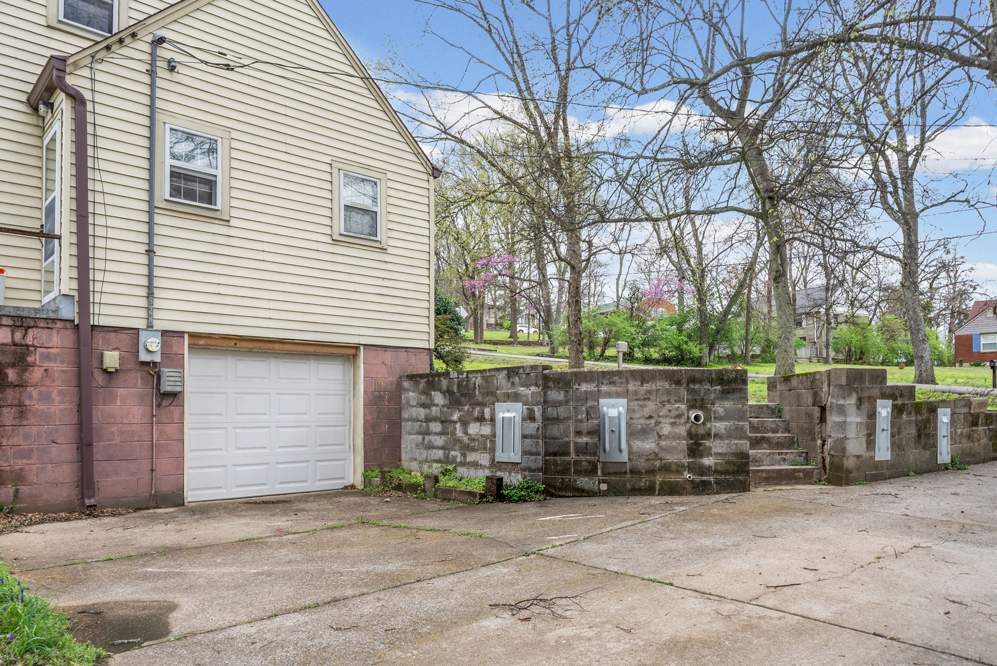 210 Cliffdale Road Nashville TN 37214
