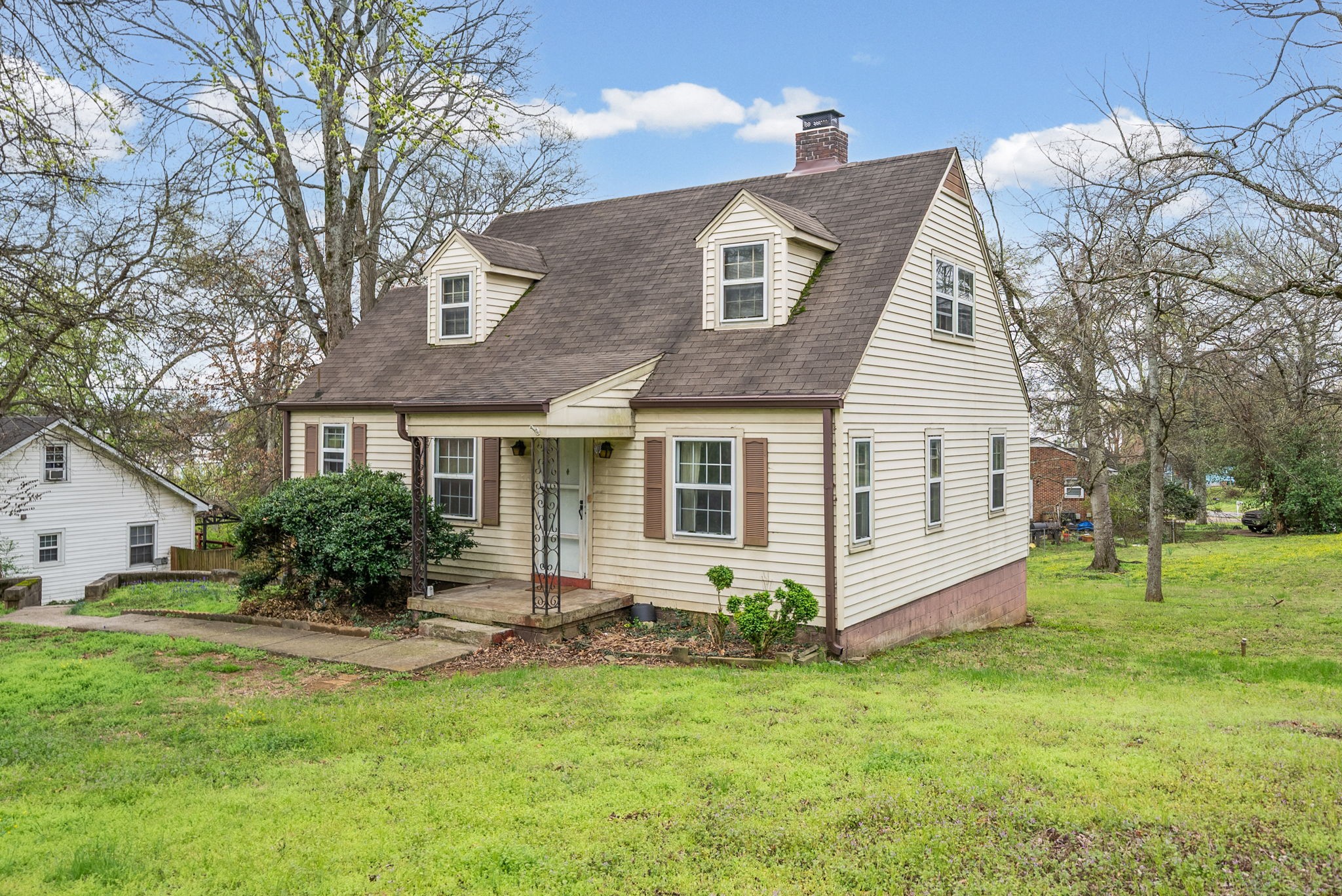 210 Cliffdale Road Nashville TN 37214