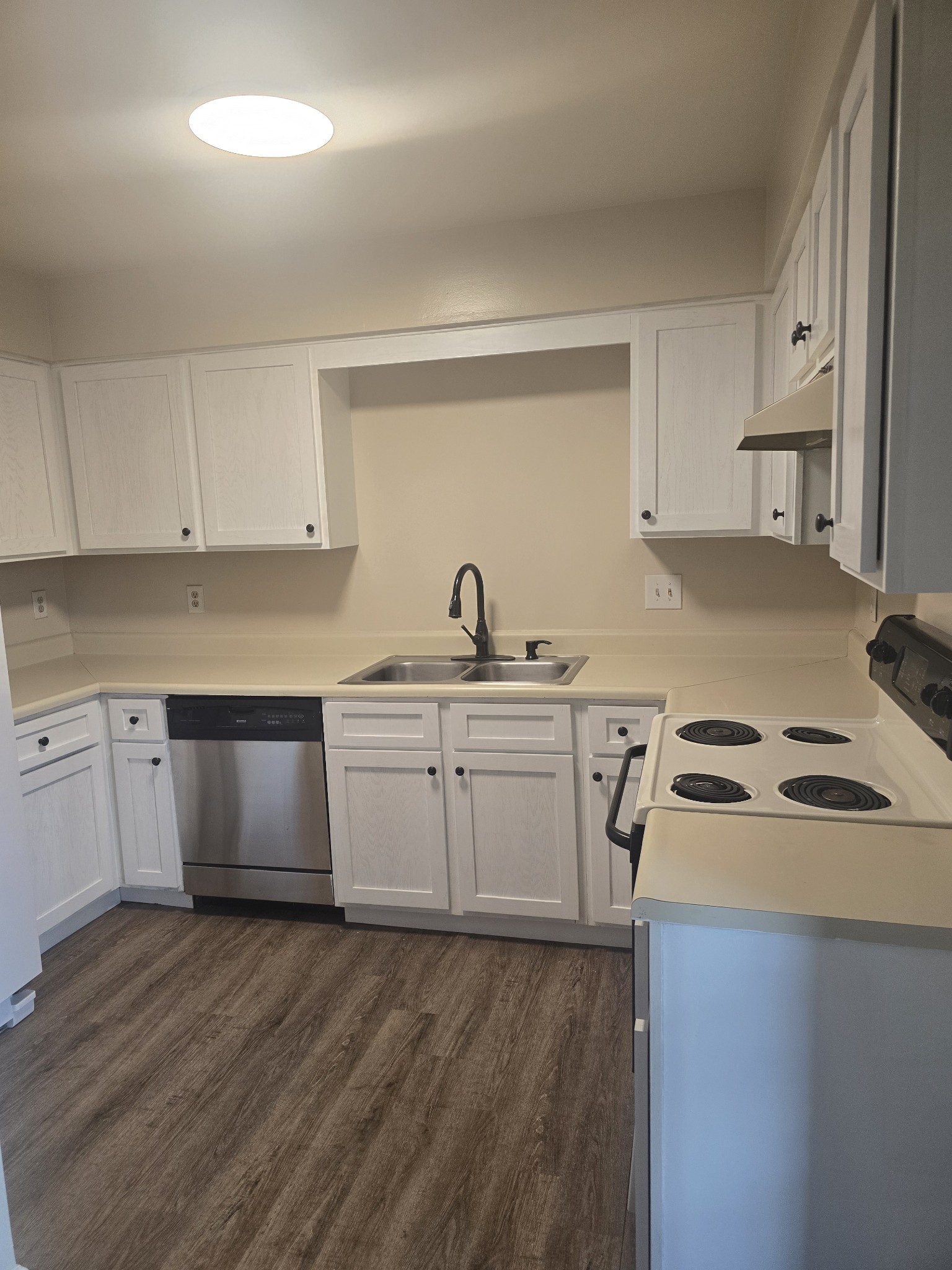 211 Ellington Place Madison TN 37115