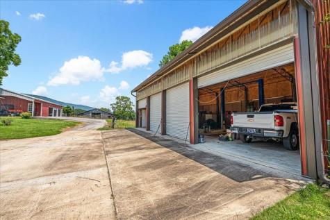 365 Morrison Spring Road Whitwell TN 37397