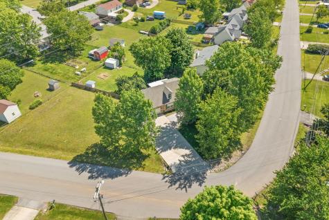 1579 Barrett Drive Clarksville TN 37043