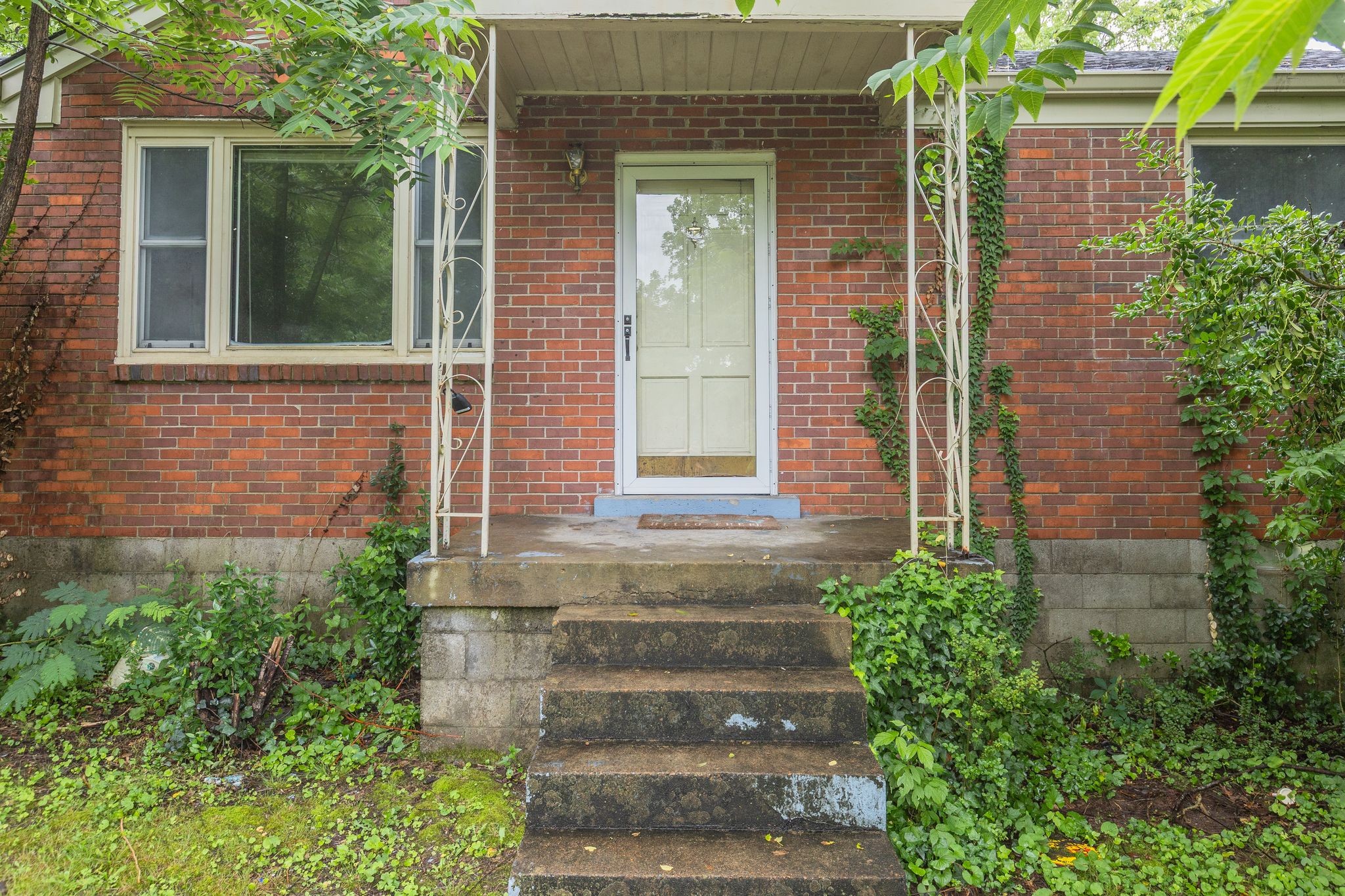 2619 Emery Drive Nashville TN 37214